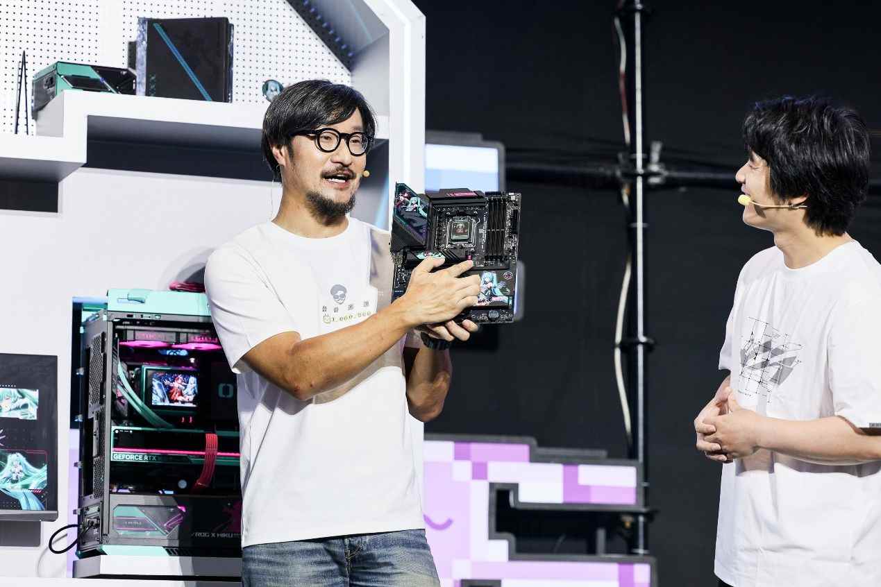 ROG X870系列主板新品发布，融合次元文化与强悍性能