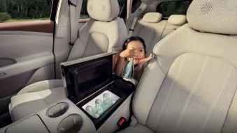 极智驾享大五座SUV，车载冰箱与智能科技诠释品质出行