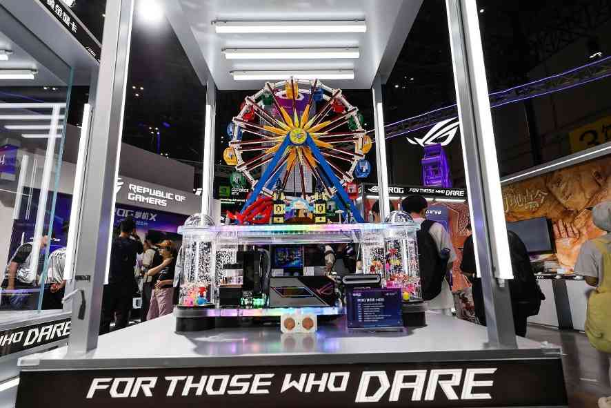 ROG玩+乐园亮相BW2025，重磅新品与二次元IP联动引爆狂欢