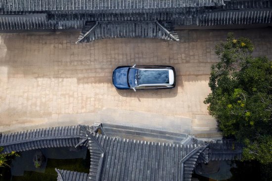 豪华SUV标杆：舒适、智能与安全的全面领先体验