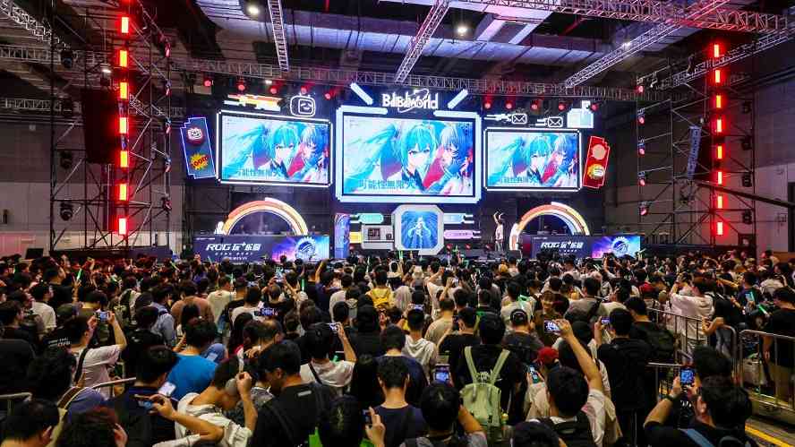 ROG玩家国度亮相BW2025，发布多款联名主板与次元主题全家桶