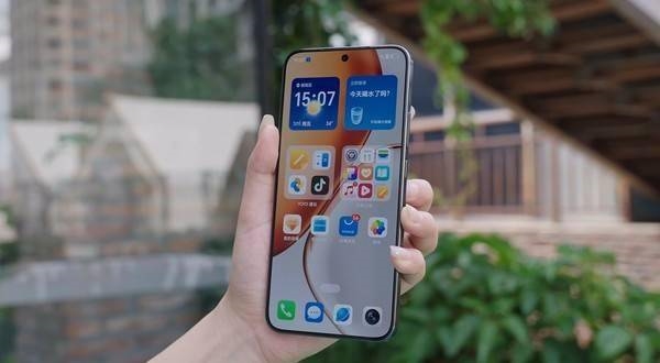 适合父母使用的千元手机选购指南：安全耐用与贴心功能解析