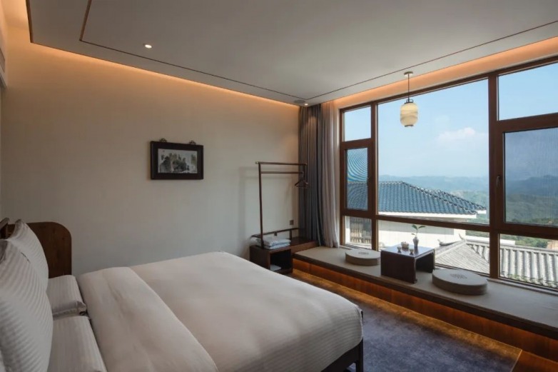 凿一孔，通万物