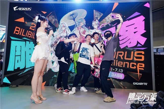 BW2025技嘉AORUS战力全开，次元突破！硬核电竞引爆文化狂潮