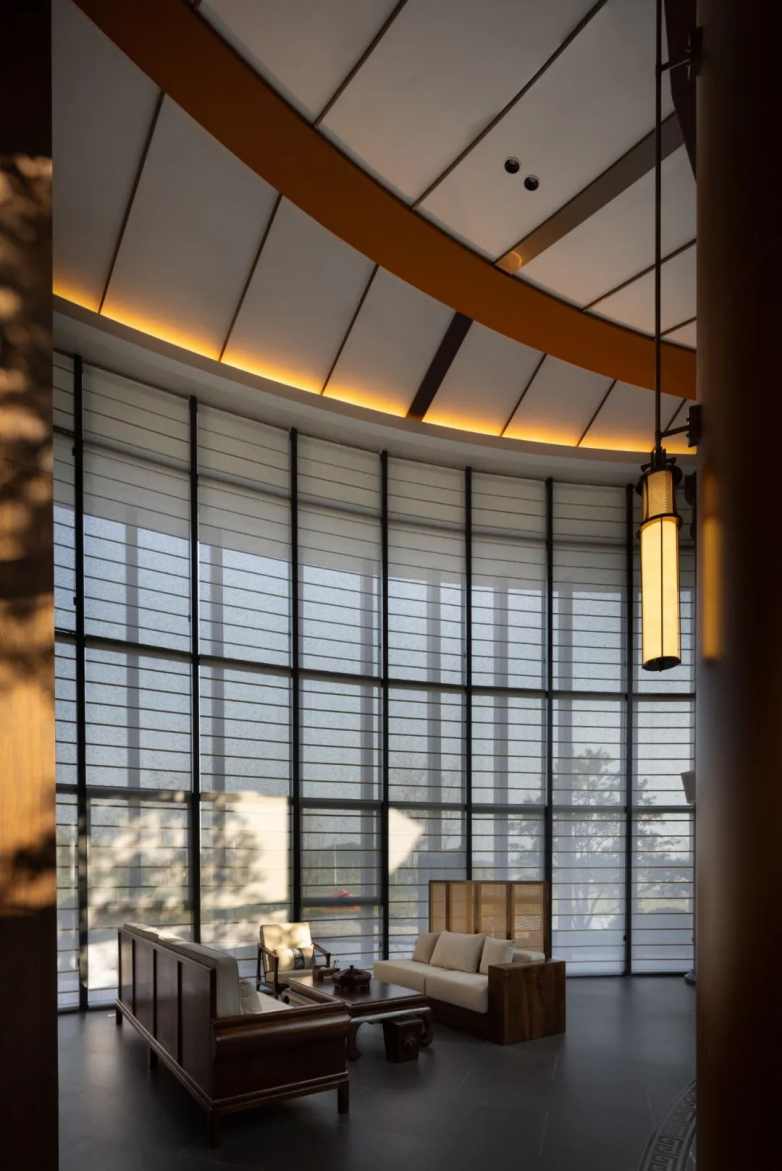 凿一孔，通万物