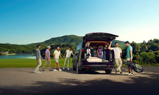 全球首款EAI-MPV发布，颠覆传统豪华出行体验