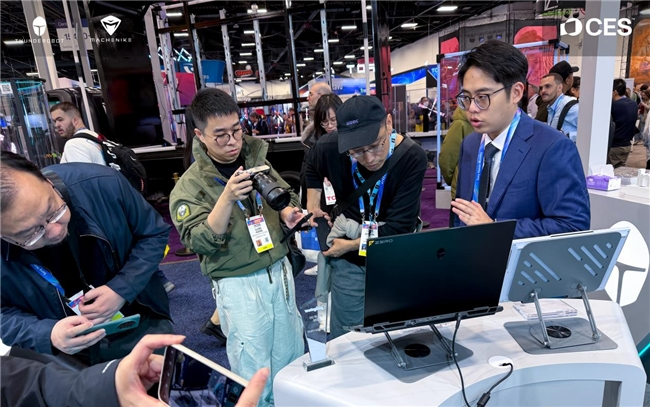 轻薄游戏本新标杆，满血性能与便携性如何兼得？